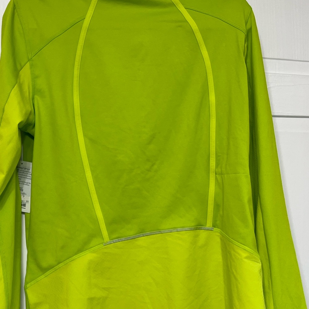 Athleta Lime Green Tech Pullover Sweater Size Large - Picture 2 of 7
